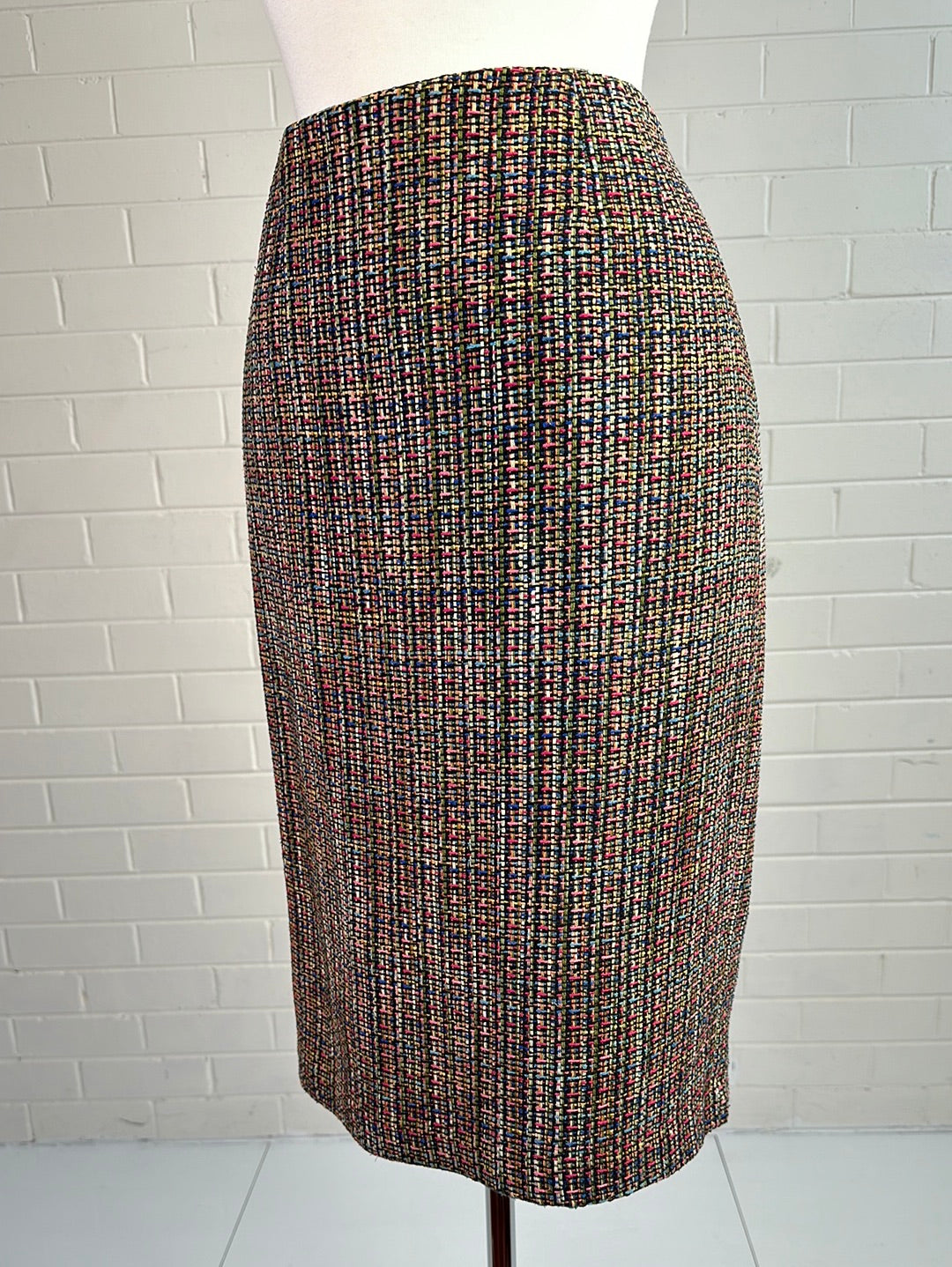 Anthea Crawford | skirt | size 10 | knee length | 100% silk | made in Australia 🇦🇺