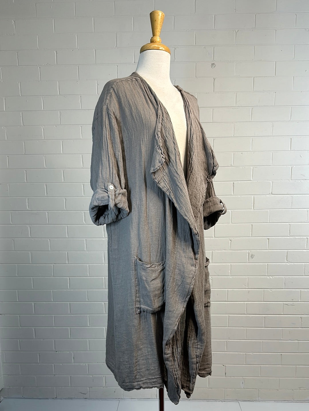 Nina Kendosa | Paris | jacket | one size | open front | linen cotton blend | made in Italy