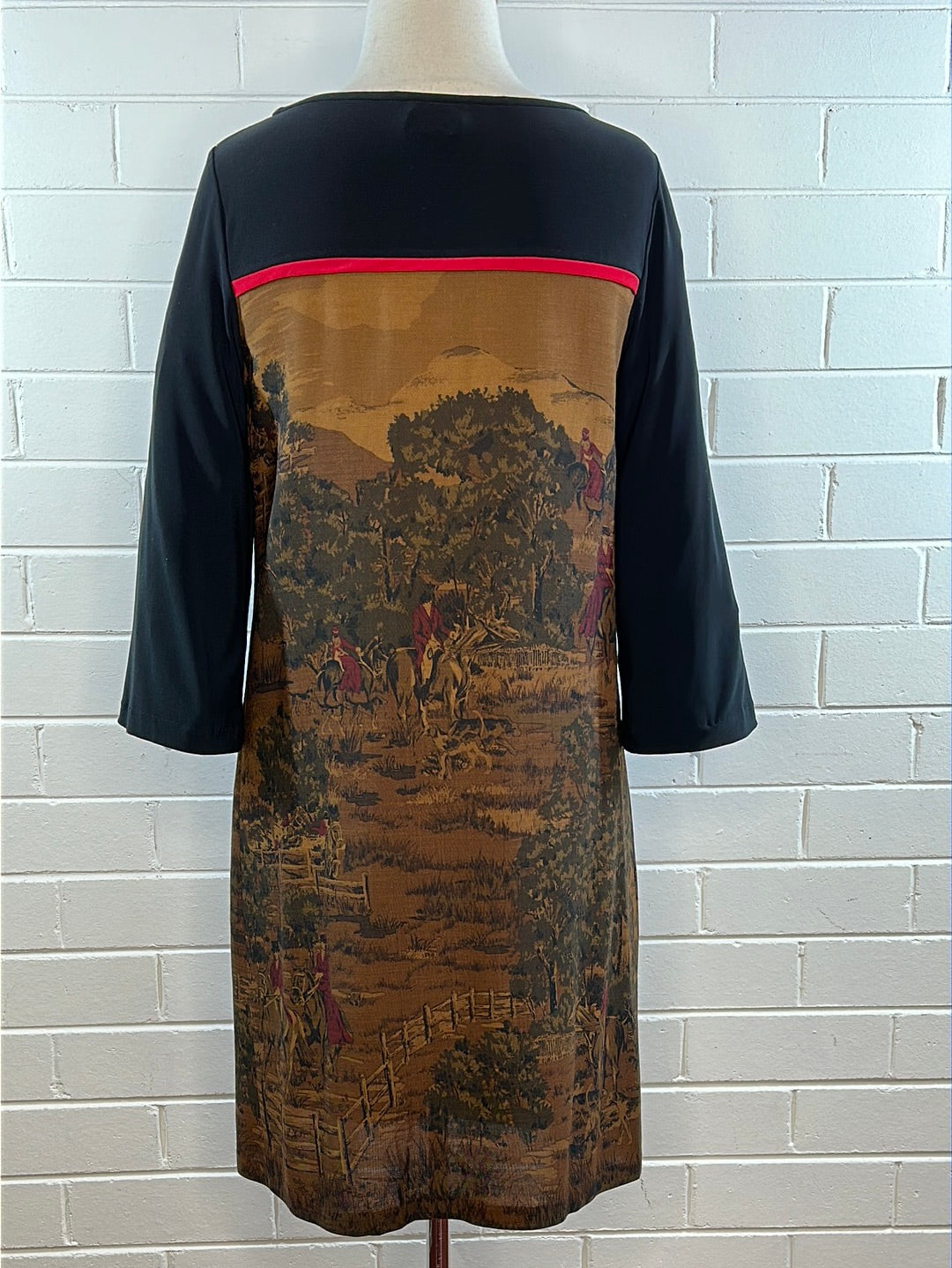 Leona Edmiston | dress | size 10 | knee length | 100% wool