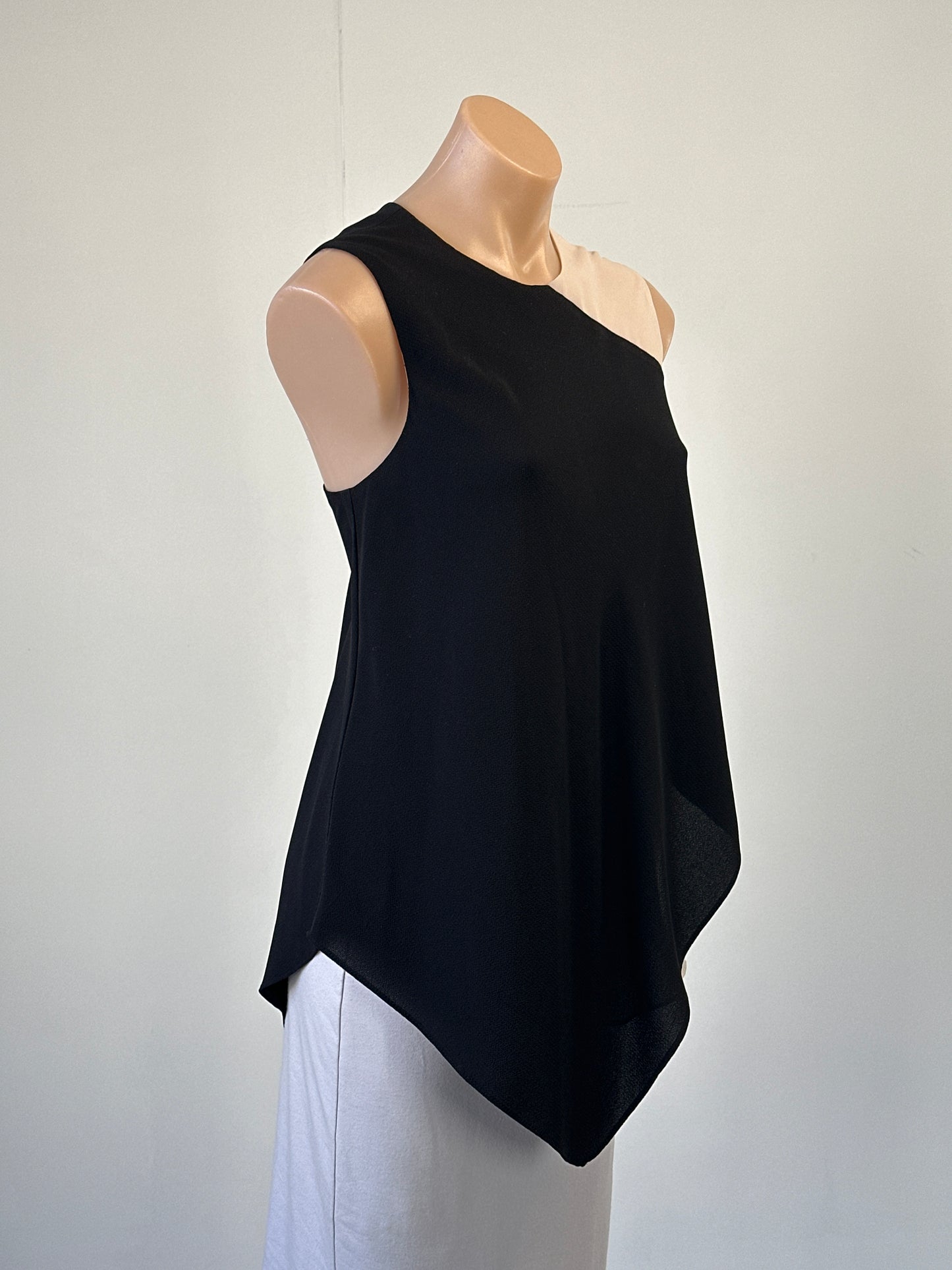 Rachel Roy | US | top | size 10 | sleeveless