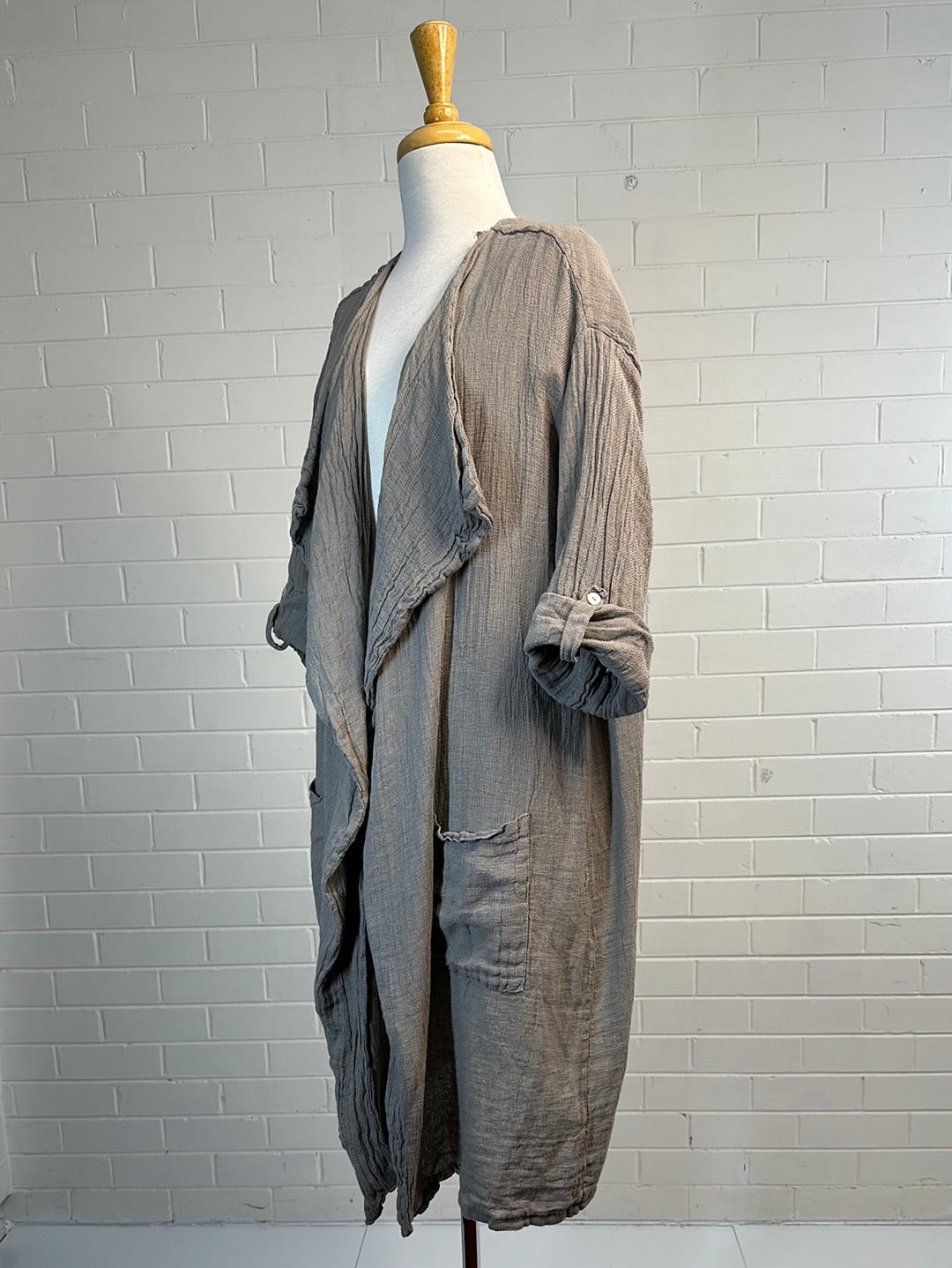 Nina Kendosa | Paris | jacket | one size | open front | linen cotton blend | made in Italy