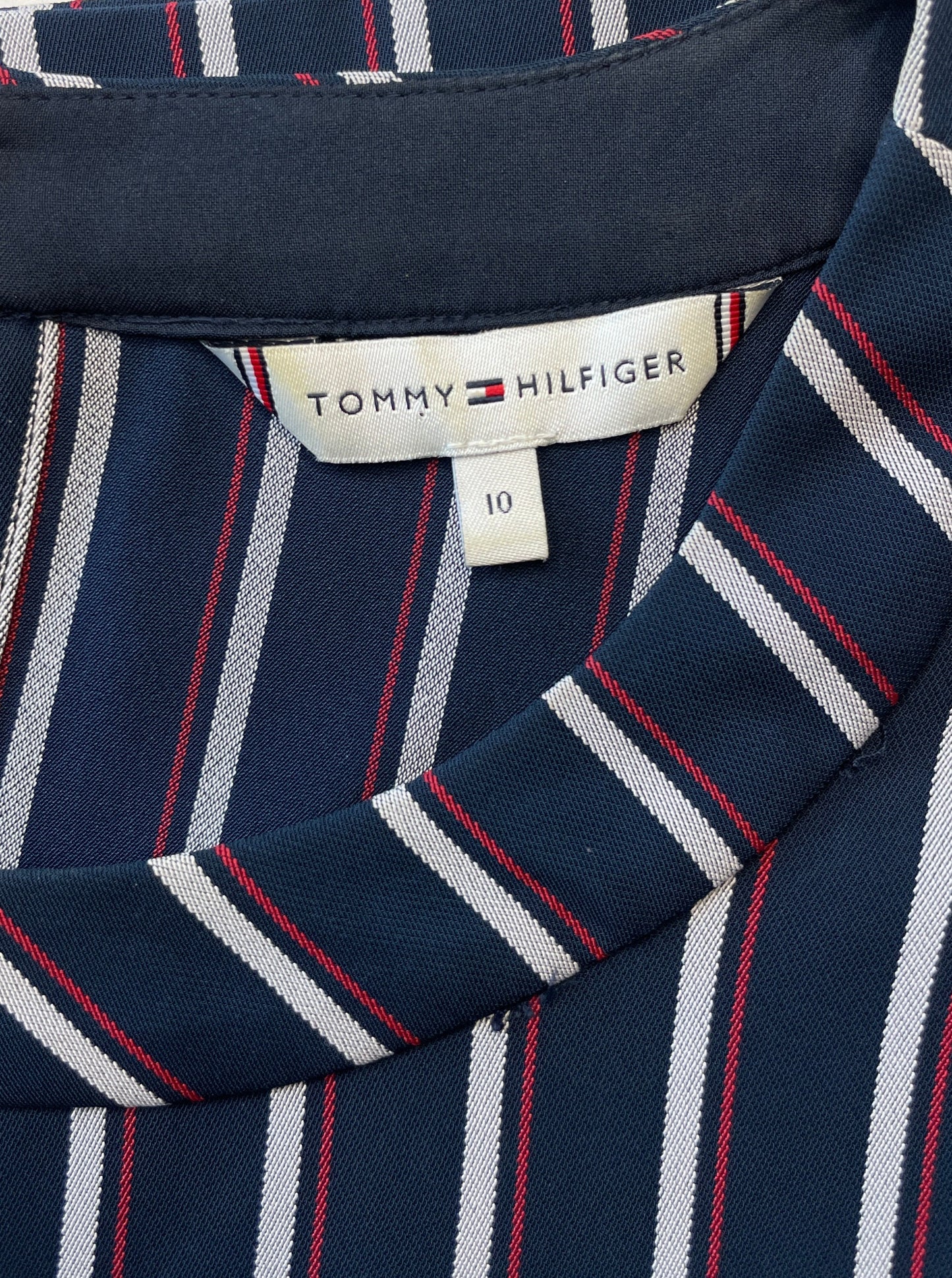 Tommy Hilfiger | New York | top | size 10 | short sleeve