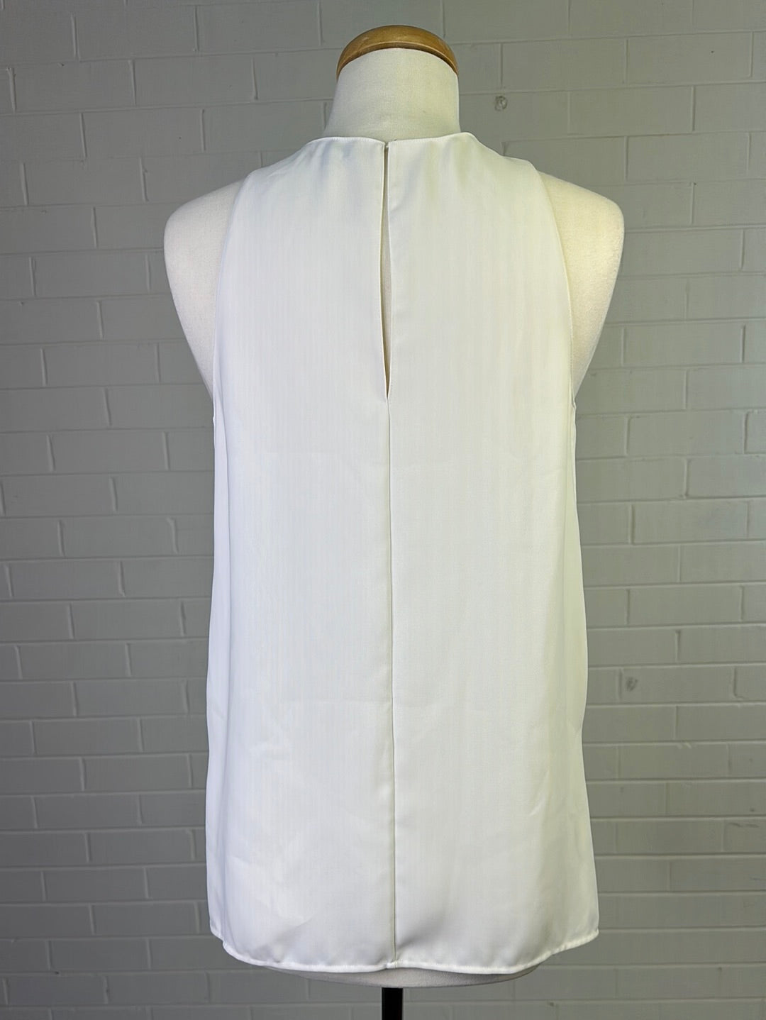 Vince | Los Angeles | top | size 14 | sleeveless