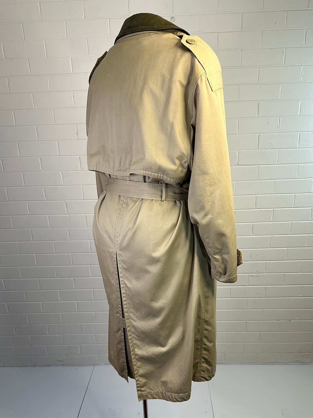 Jeller | vintage 80's | coat | size 14 | double breasted | made in Czechoslovakia