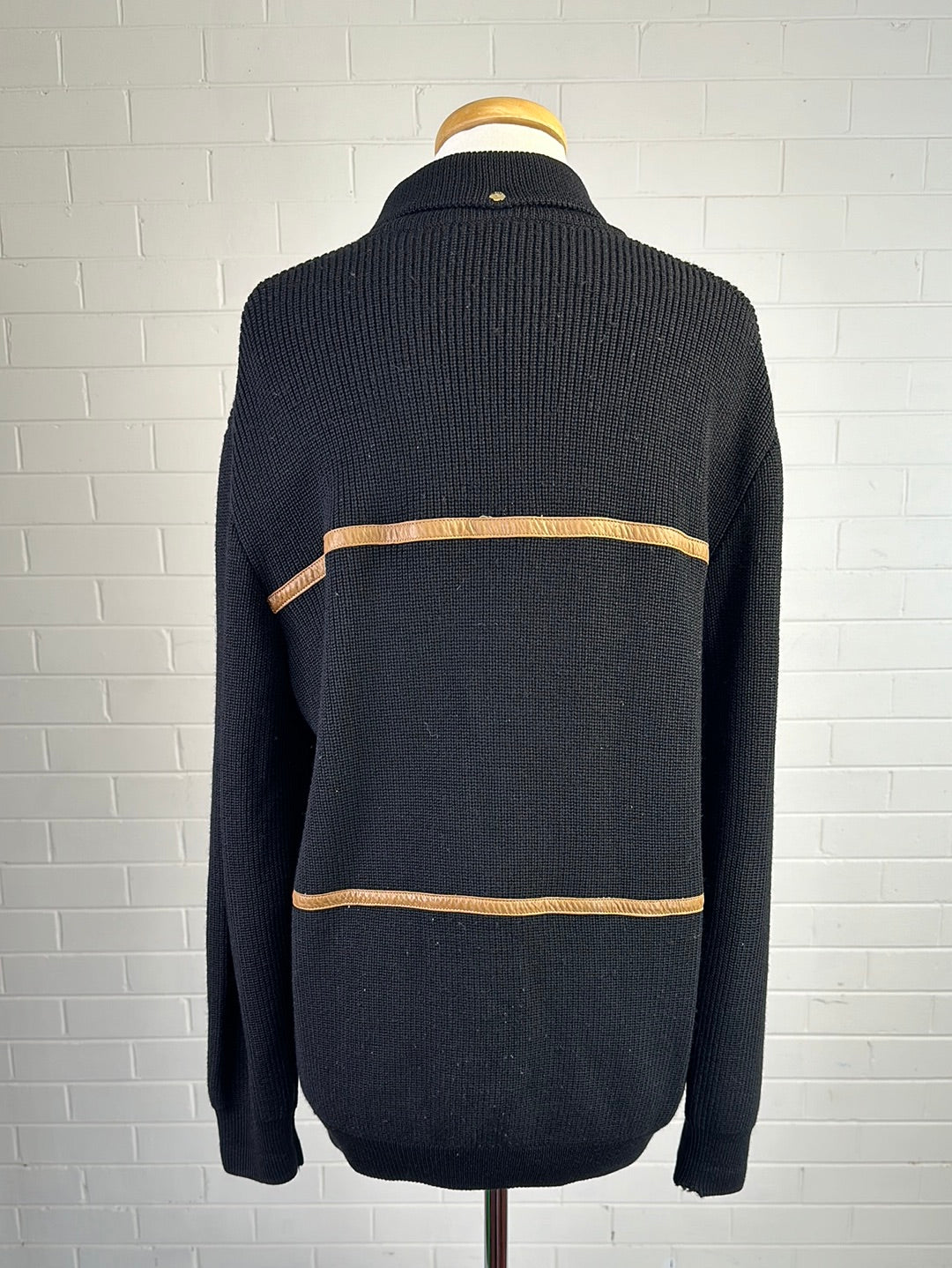 Gucci | Italy | vintage 70's | jacket | size 14 | zip front | 100% wool | made in Italy