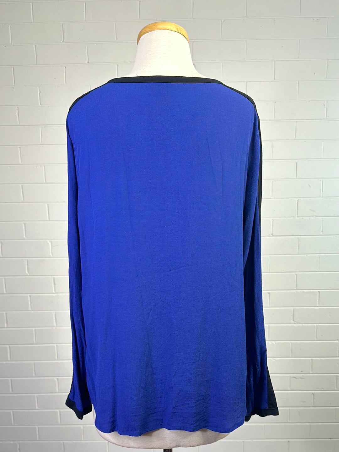 Jane Lamerton | top | size 12 | long sleeve