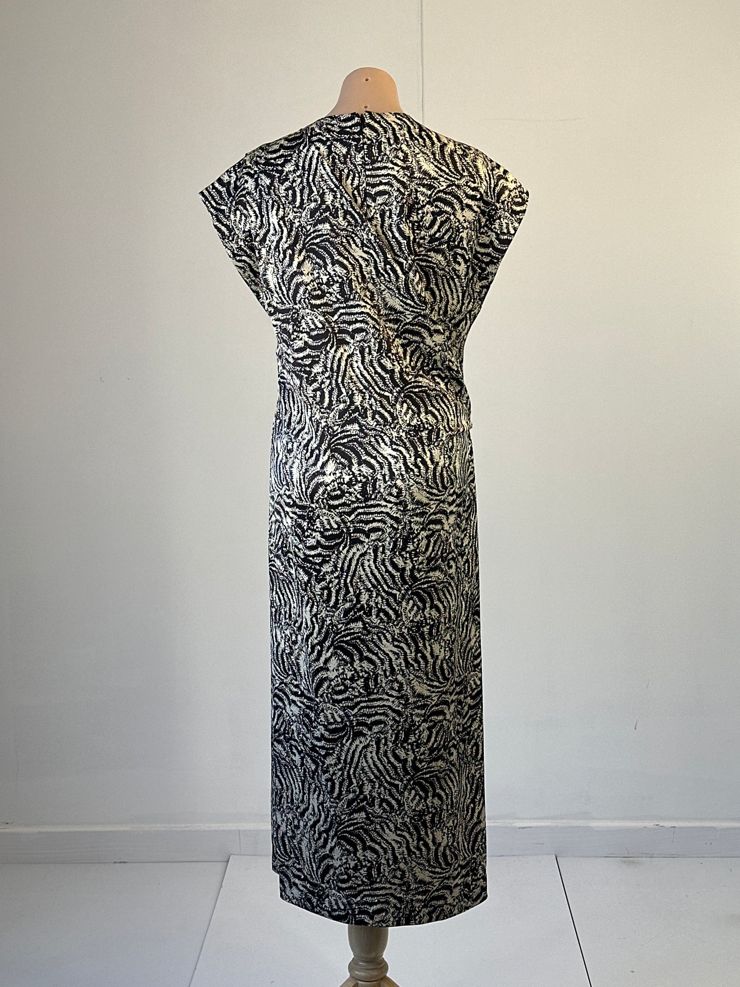 COS | dress | size 12 | maxi length.