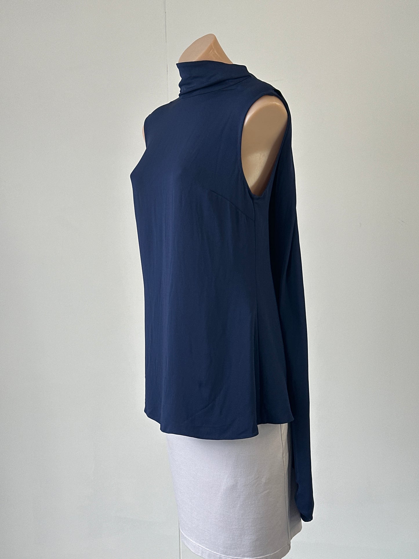 Rachel Gilbert | top | size 10 | sleeveless