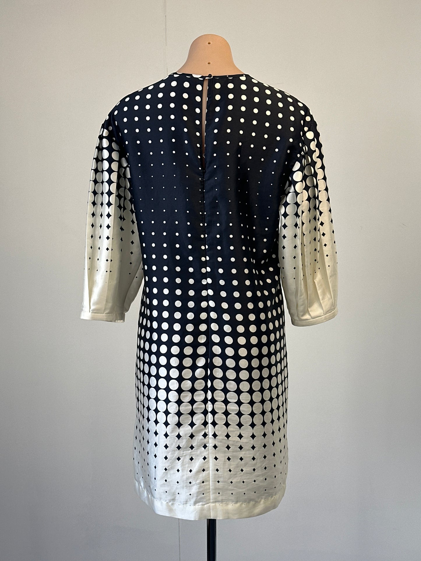 Veronika Maine | dress | size 12 | knee length | made in Australia 🇦🇺