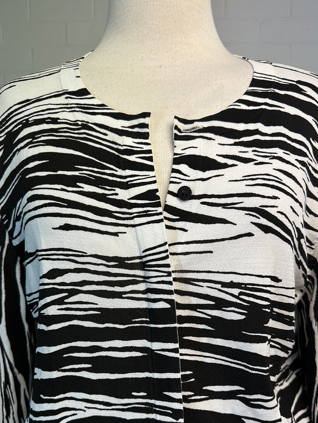 Diane von Furstenberg | New York | cardigan | size 12 | long sleeve