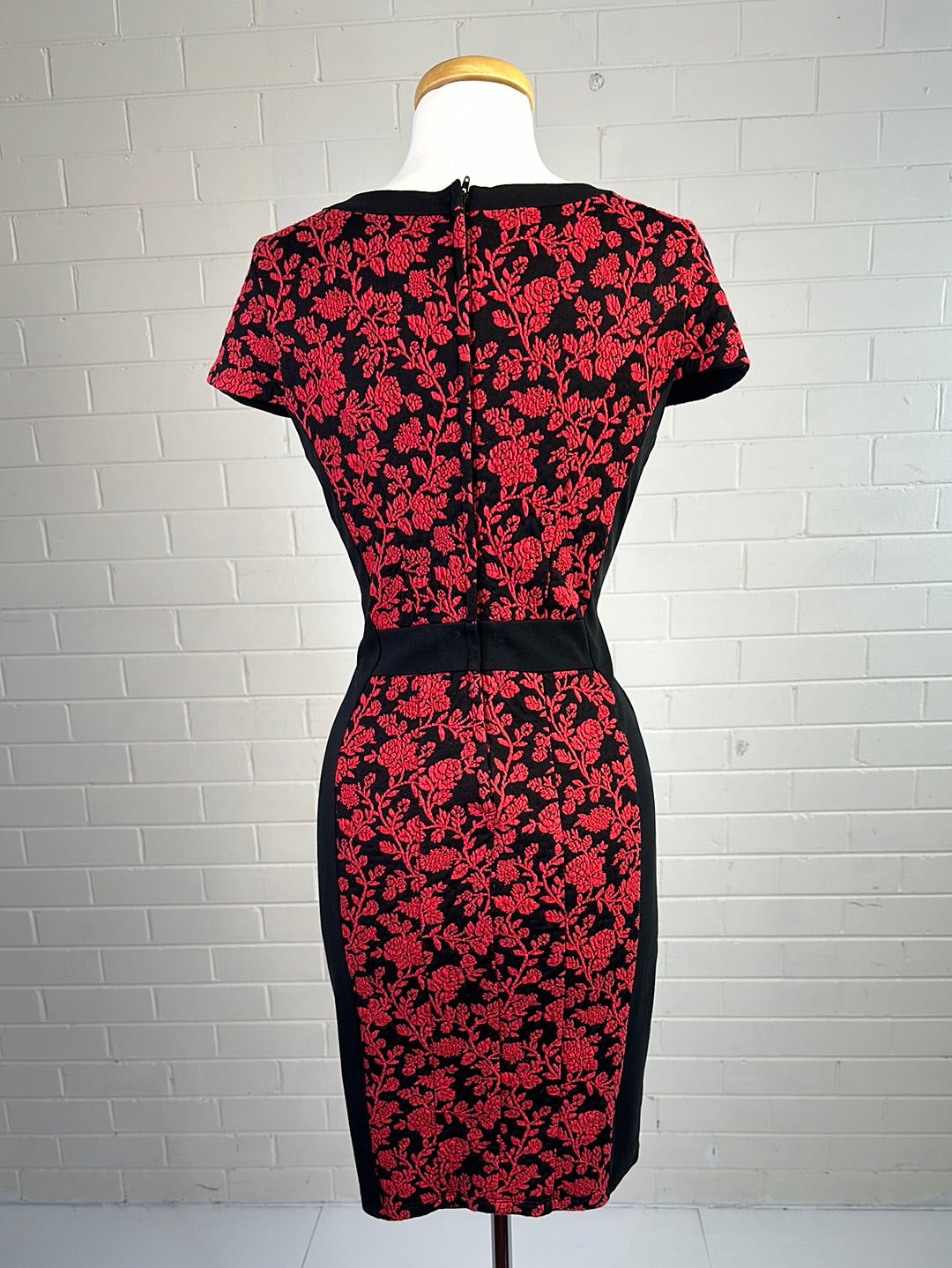 Diana Ferrari | dress | size 10 | knee length