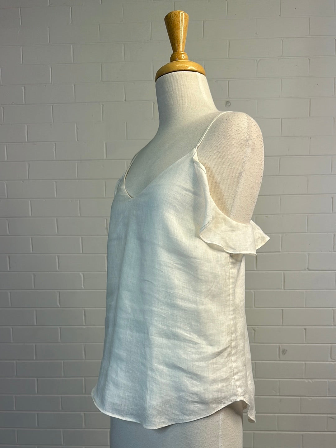 Witchery | top | size 6 | sleeveless | 100% linen