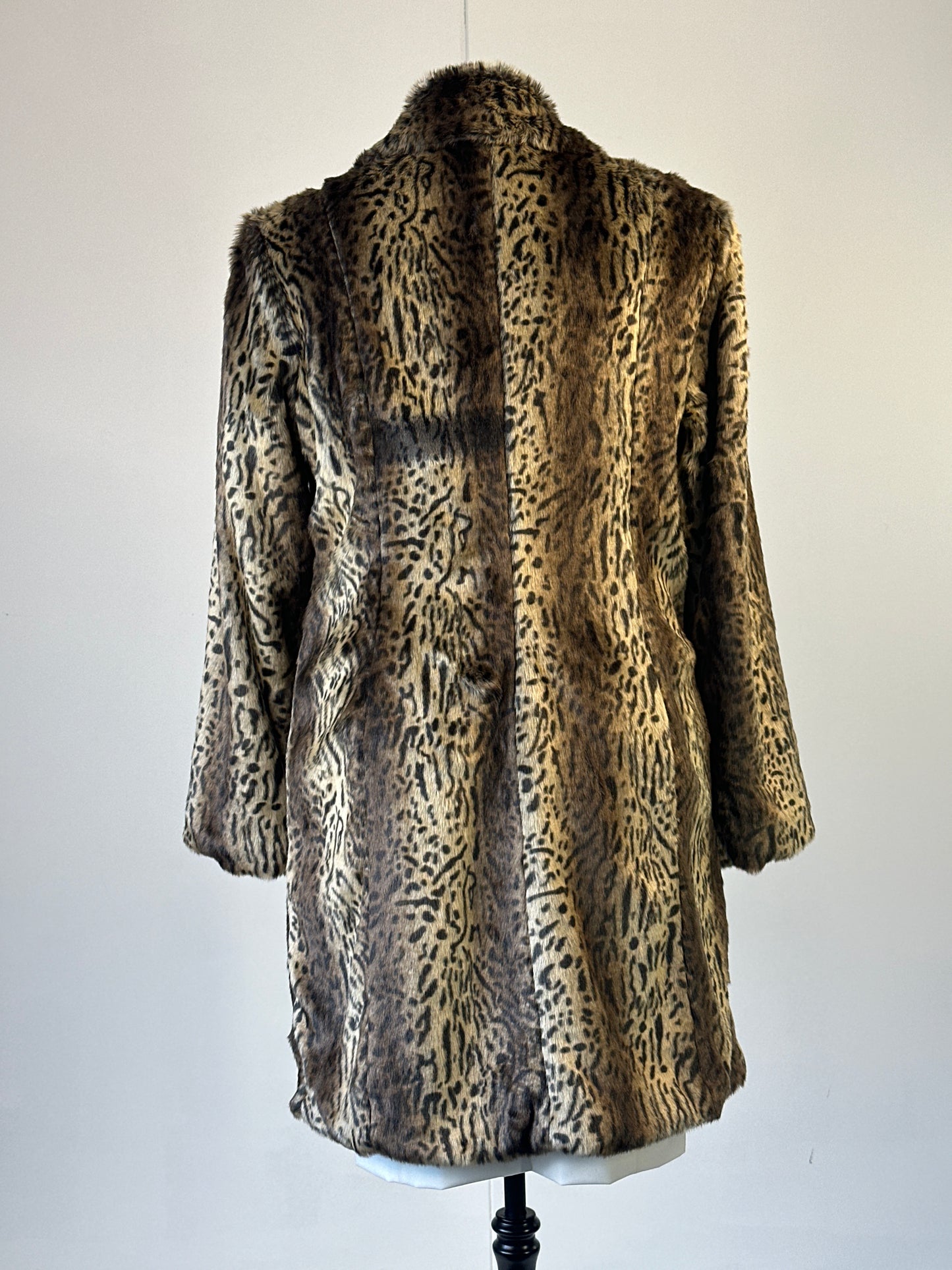 Bella Loren | coat | size 18 | single breasted