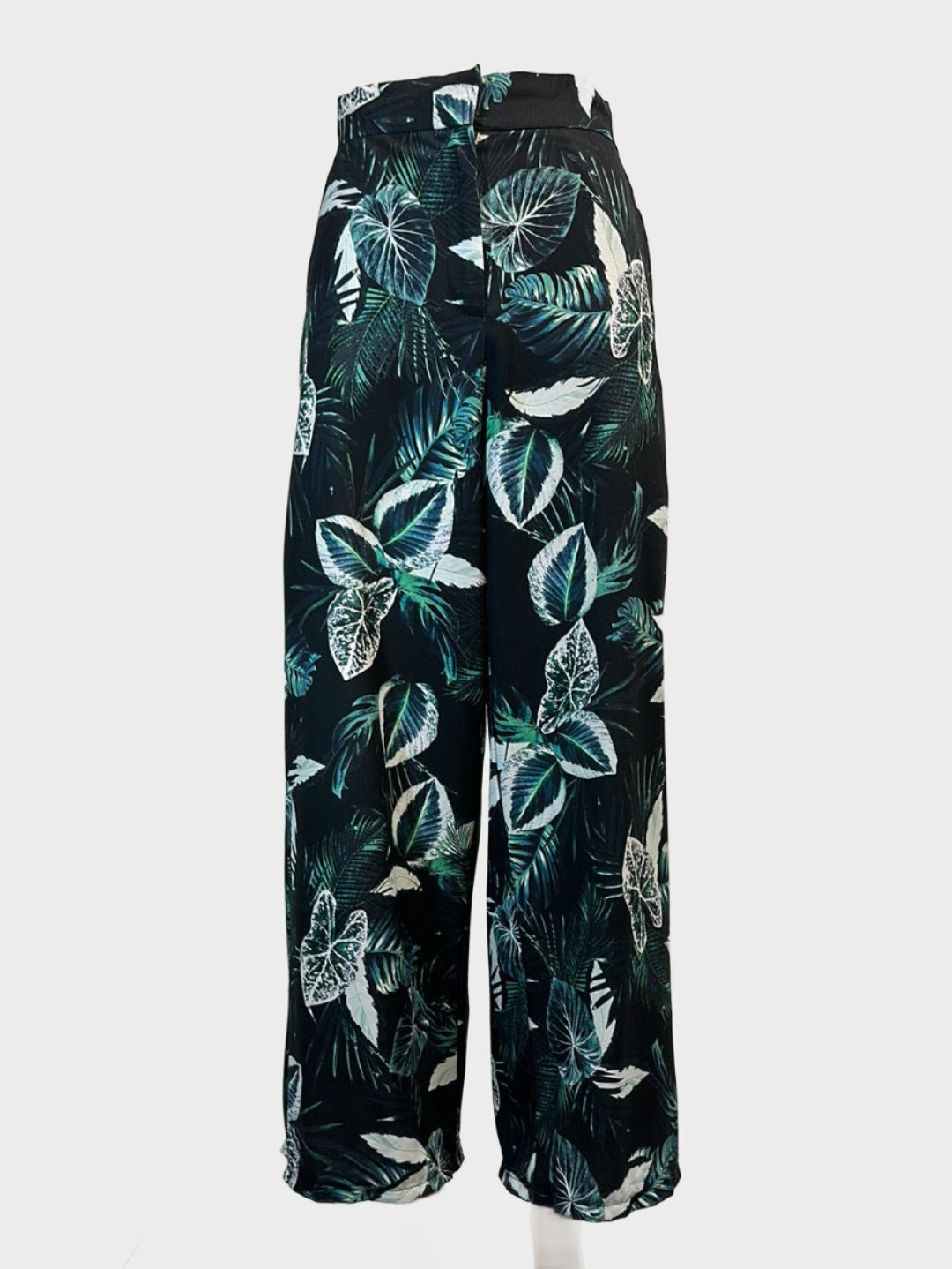 Decjuba | pants | size 12 | wide leg