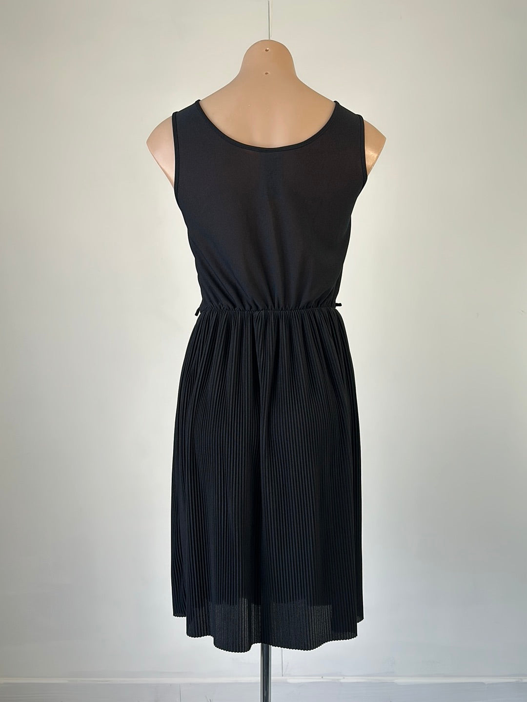 St Michael | UK | vintage 80's | dress | size 14 | knee length | made in the UK