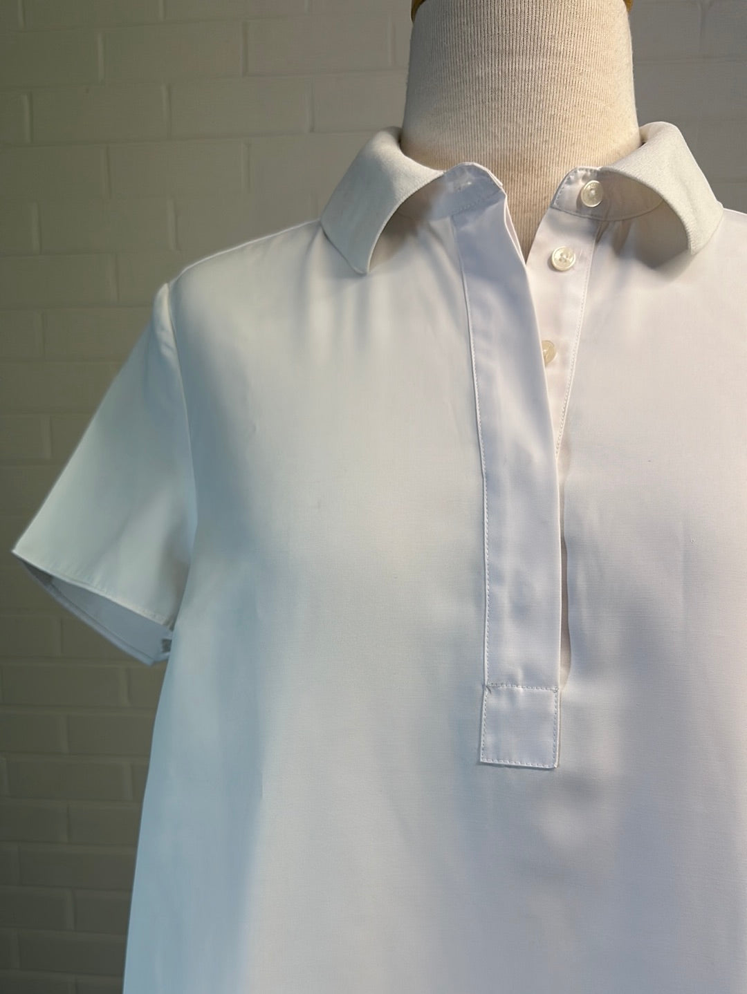 Tommy Hilfiger | New York | shirt | size 10 | cap sleeve