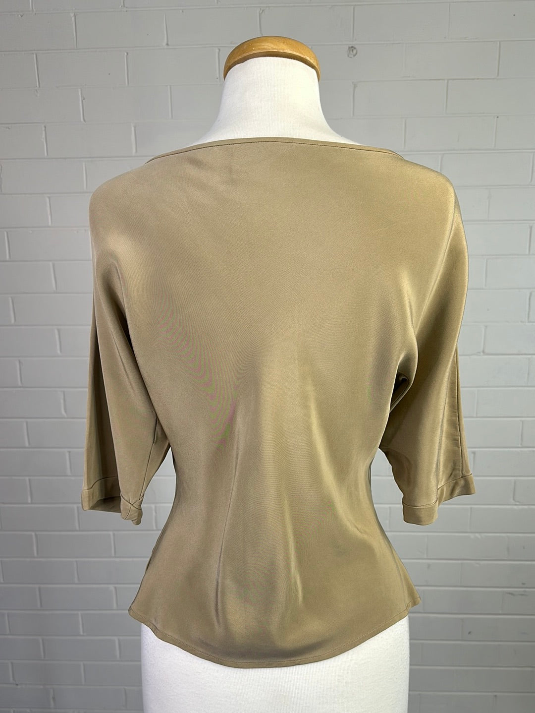 Sara Sturgeon  | London | vintage 90's | top | size 10 | three quarter sleeve