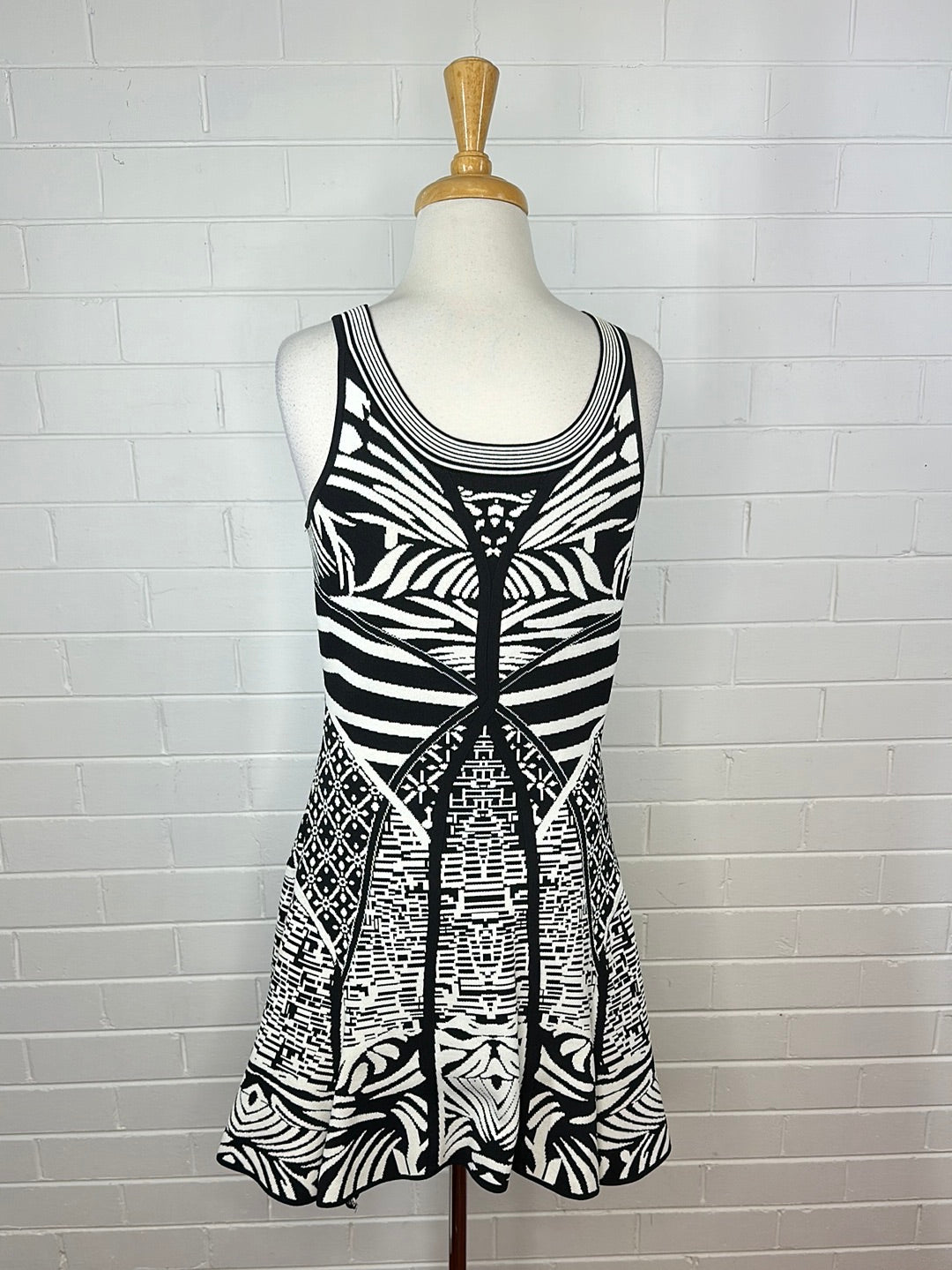 Ministry of Style | dress | size 10 | knee length