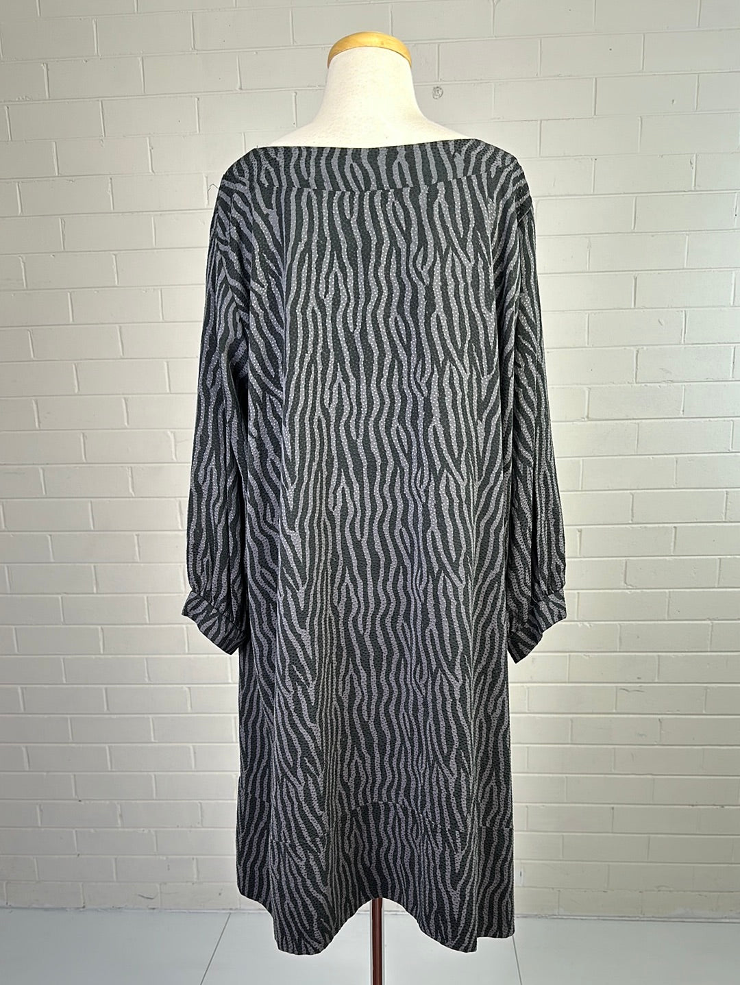 Bente Hammer | Denmark | dress | size 12 | knee length