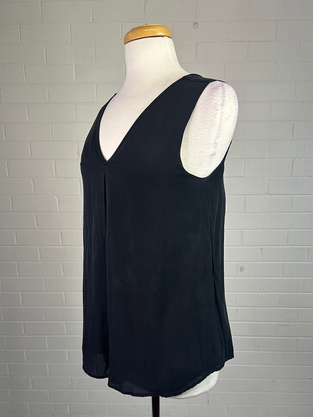 Theory | New York | top | size 12 | sleeveless | 100% silk