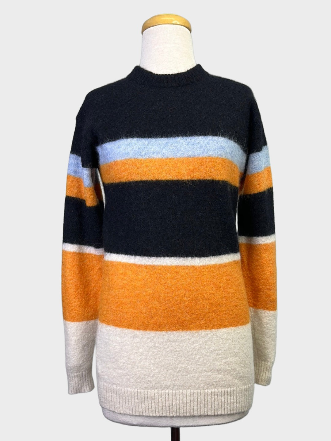 Country Road | sweater | size 6 | crew neck