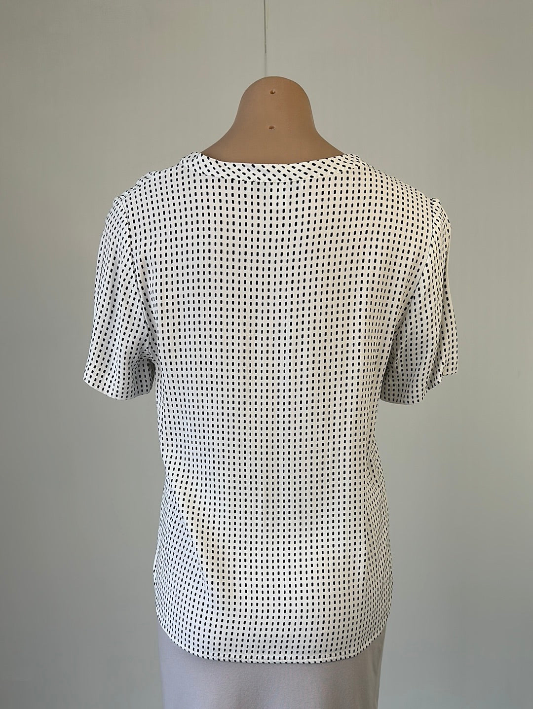 Perri Cutten | top | size 12 | short sleeve | made in Australia 🇦🇺