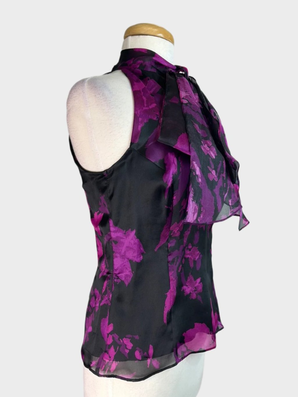 MILLY | New York | top | size 12 | sleeveless | 100% silk | made in the USA