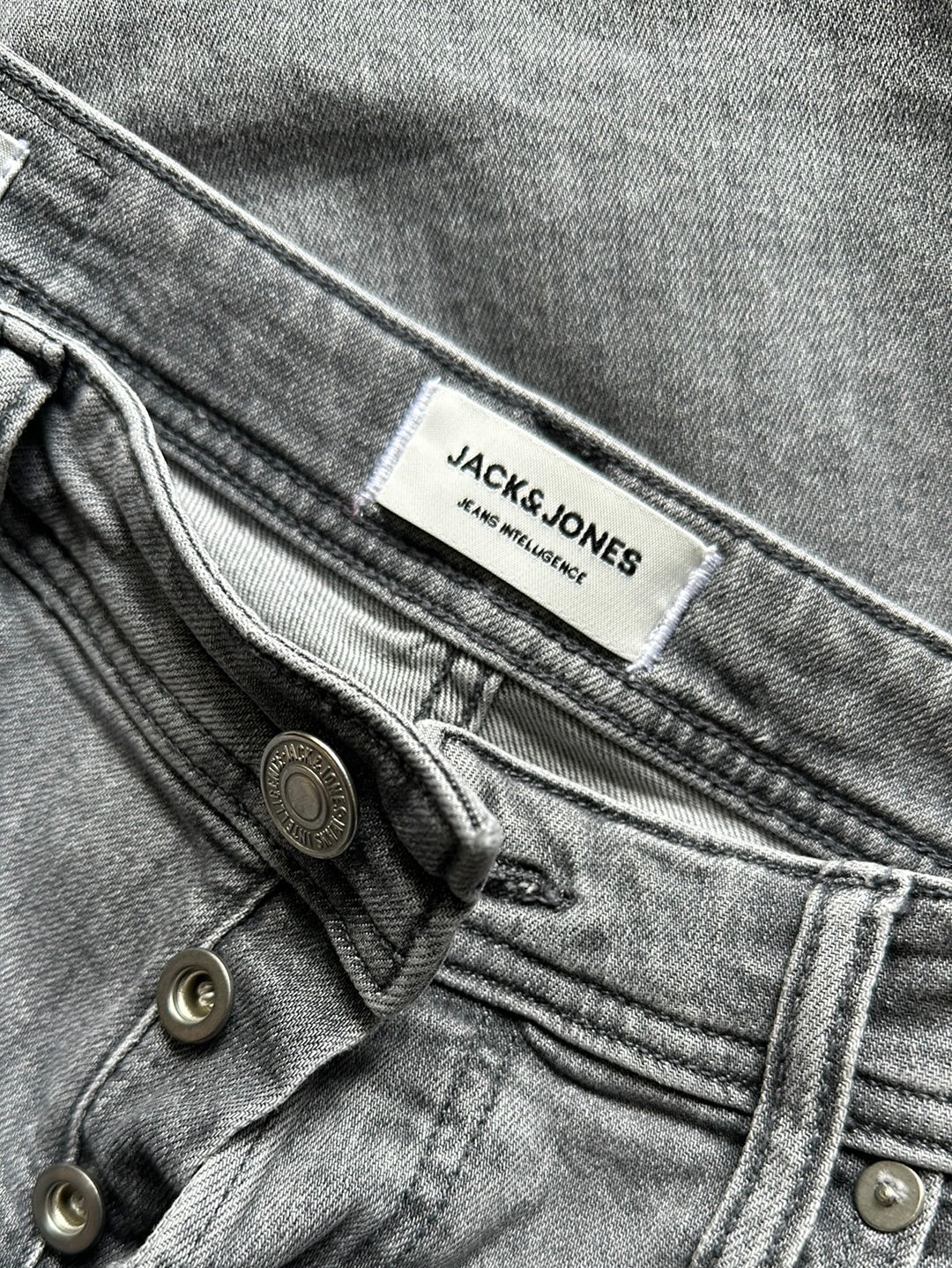 JACK & JONES | jeans | size 10 | tapered leg