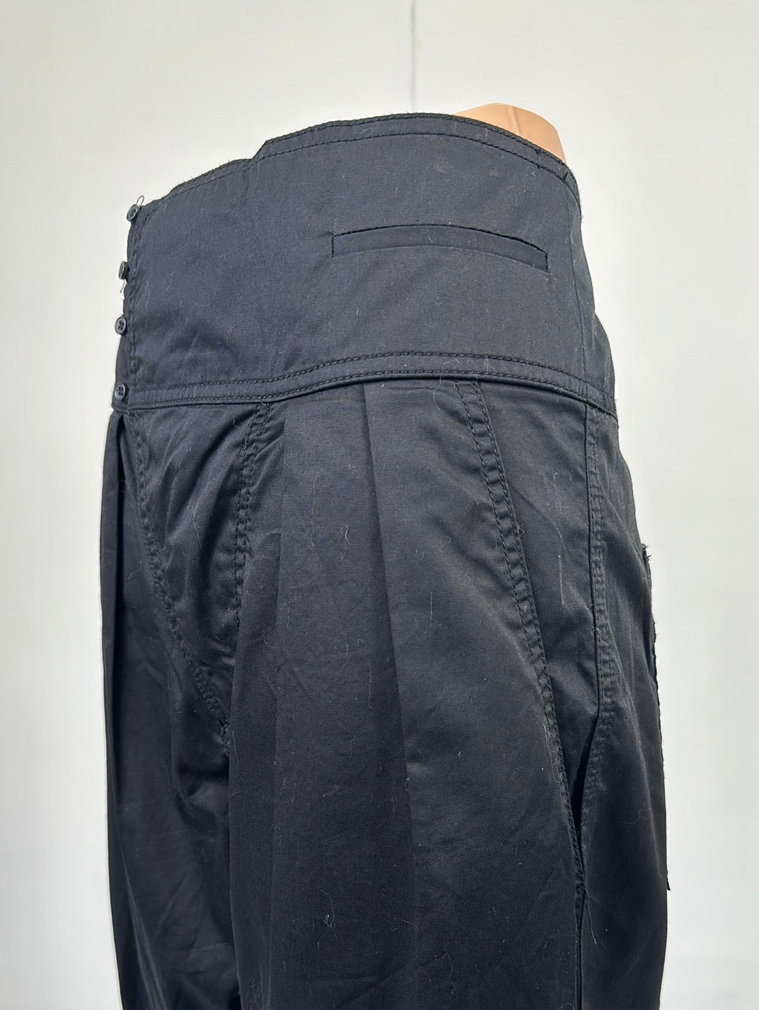 Country Road | pants | size 8 | tapered leg | 100% cotton