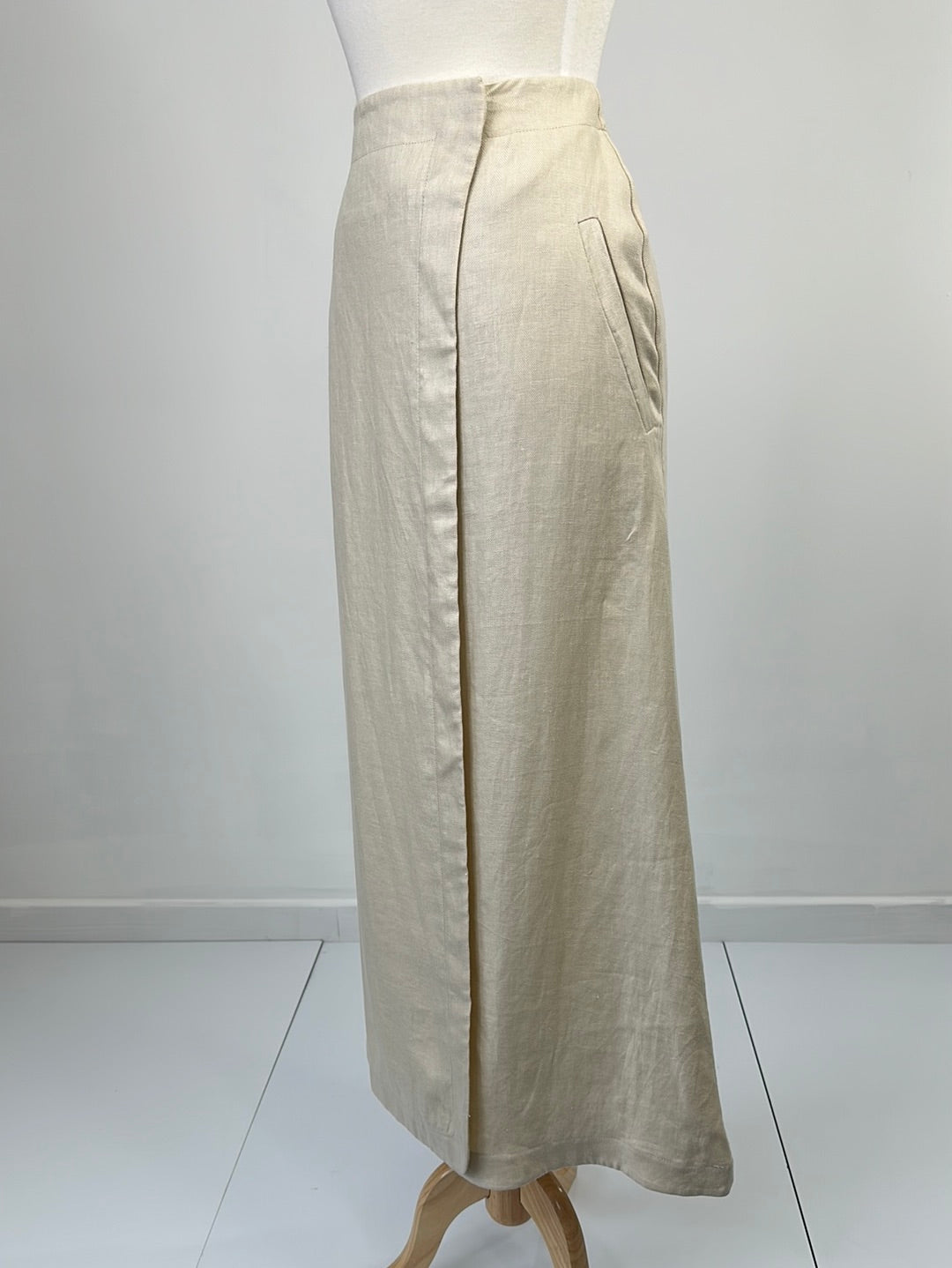 BONDI BORN | skirt | size 10 | maxi length | 100% linen