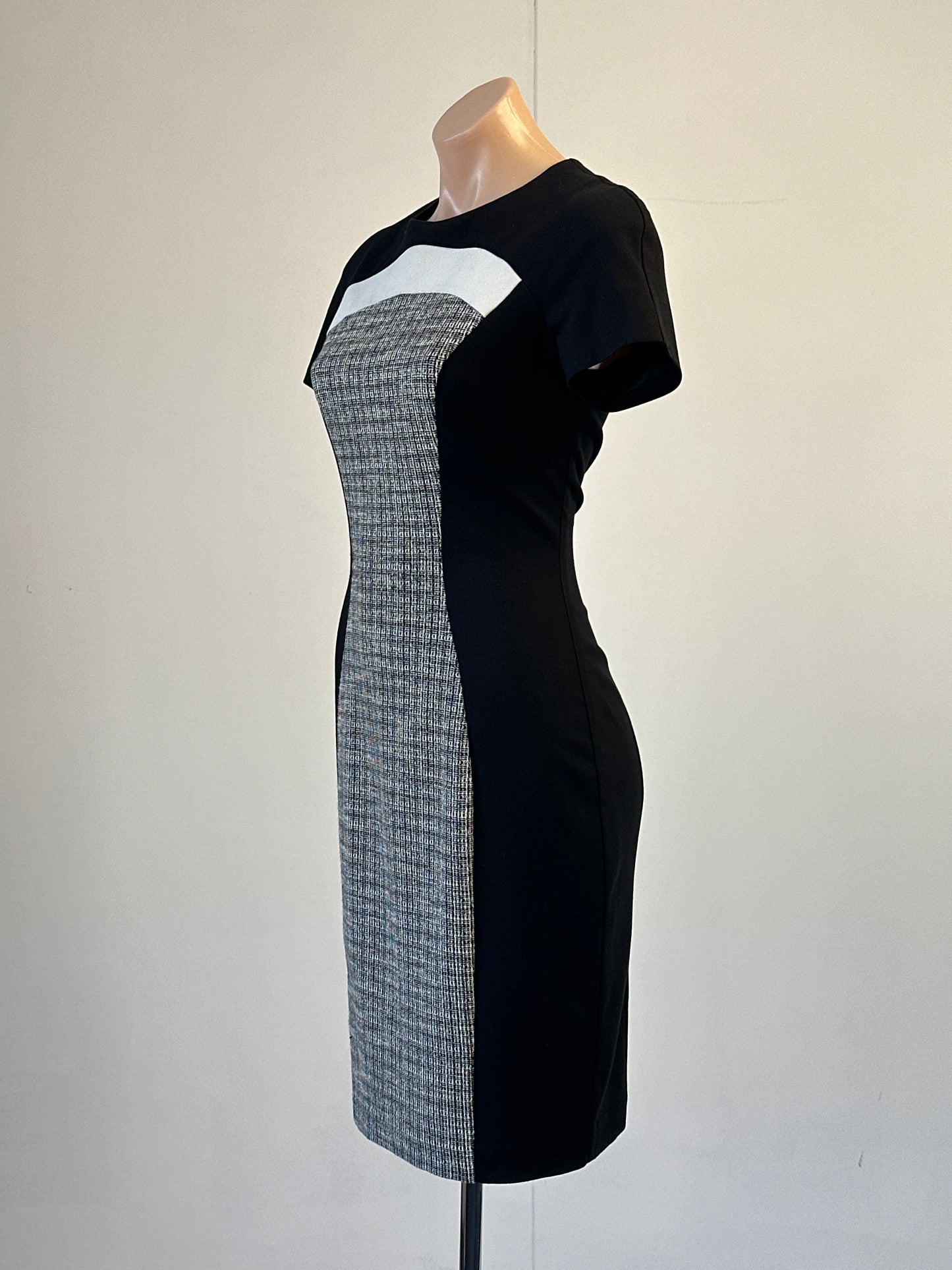 Cue | dress | size 8 | knee length | made in Australia 🇦🇺