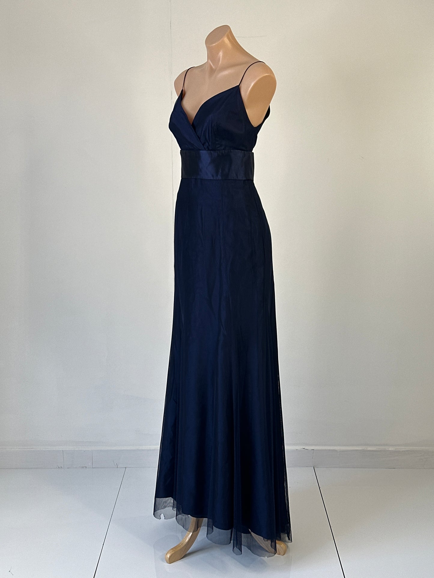 Vera Wang - Maids | New York | gown | size 12 | maxi length