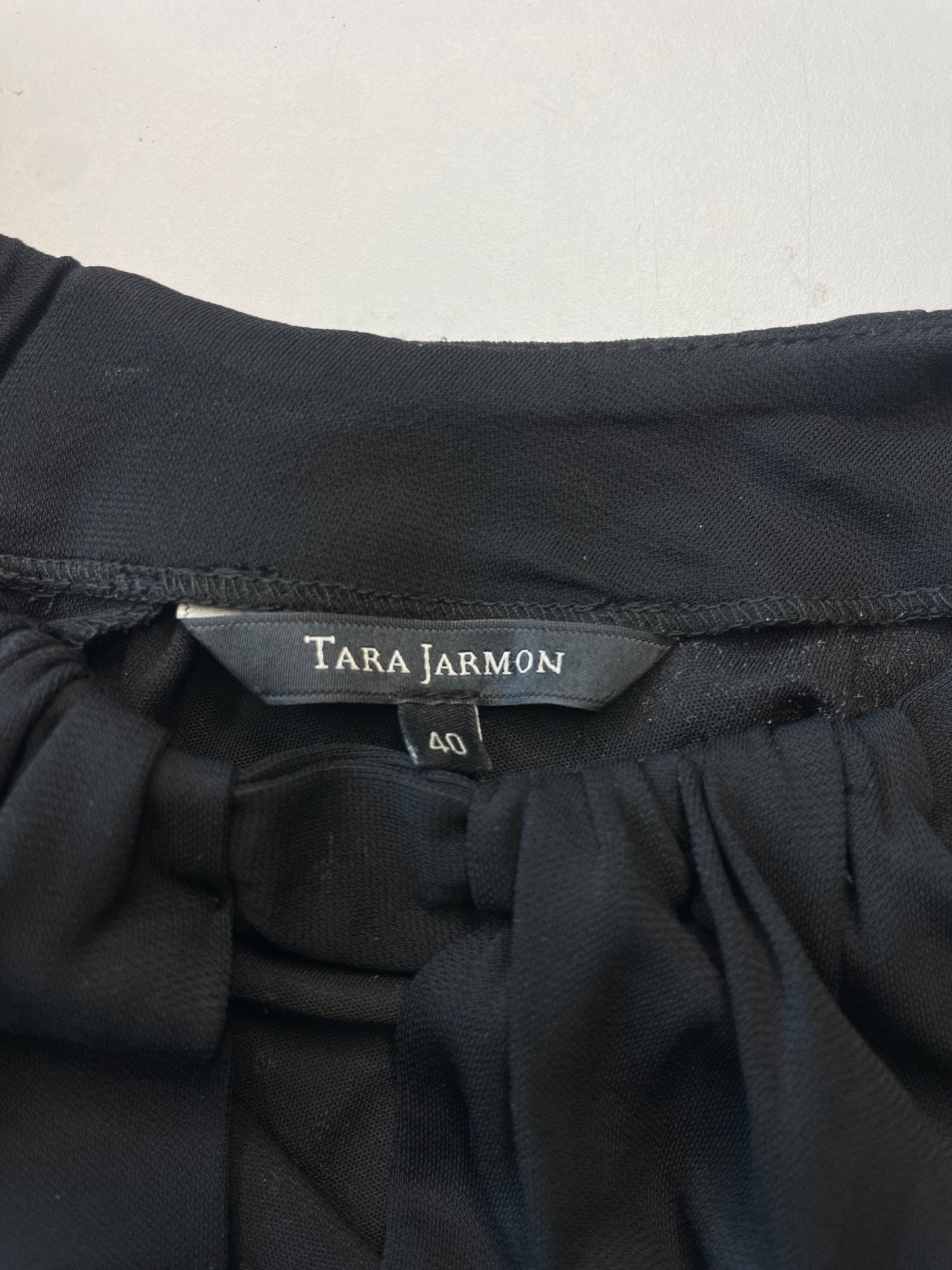 Tara Jarmon | Canada | dress | size 10 | knee length