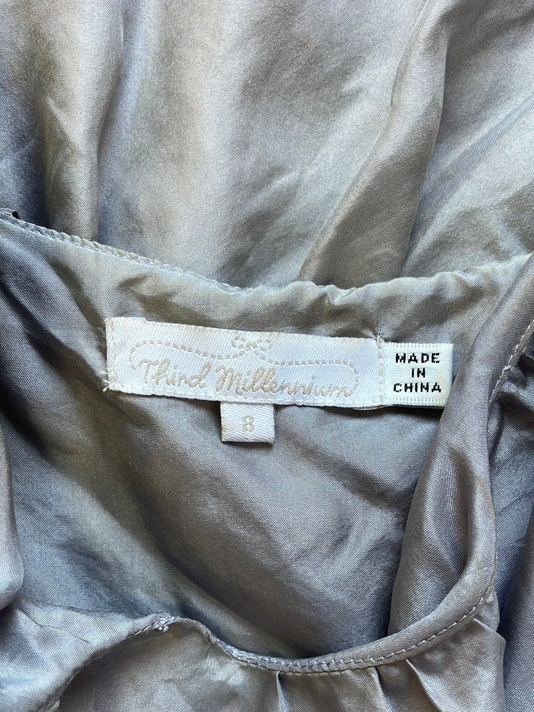 Third Millennium | vintage 90's | top | size 8 | sleeveless | 100% silk