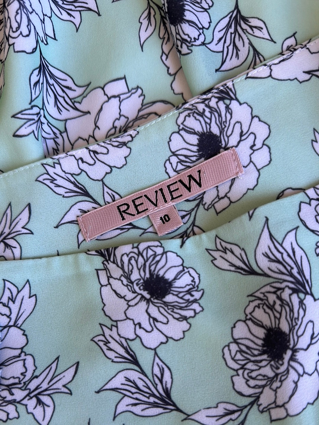 Review | skirt | size 10 | knee length