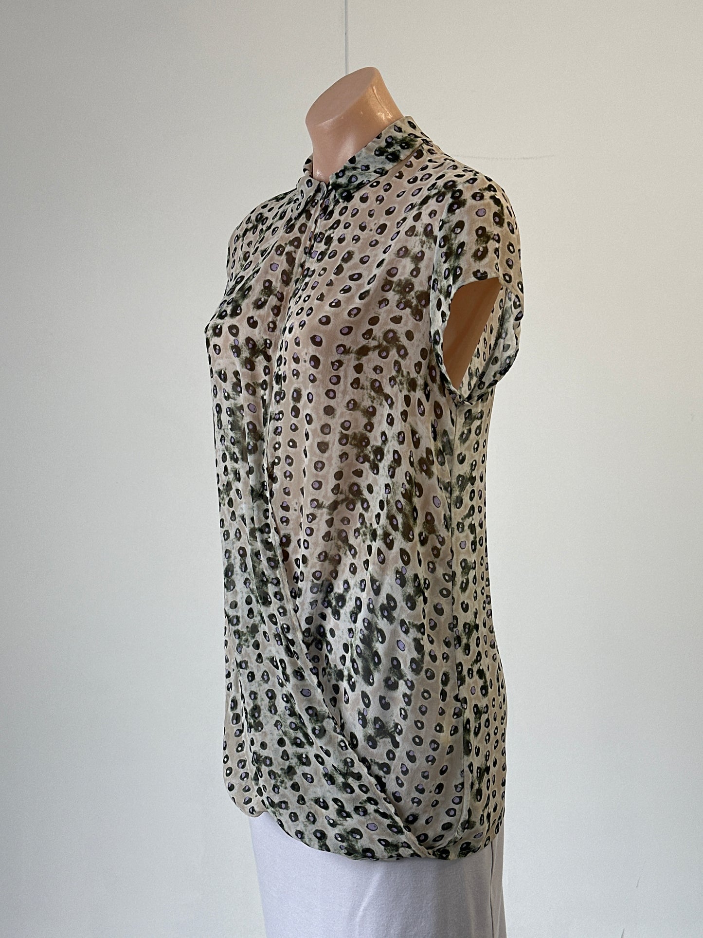 Transit Par Such | Italy | top | size 10 | cap sleeve | made in Italy