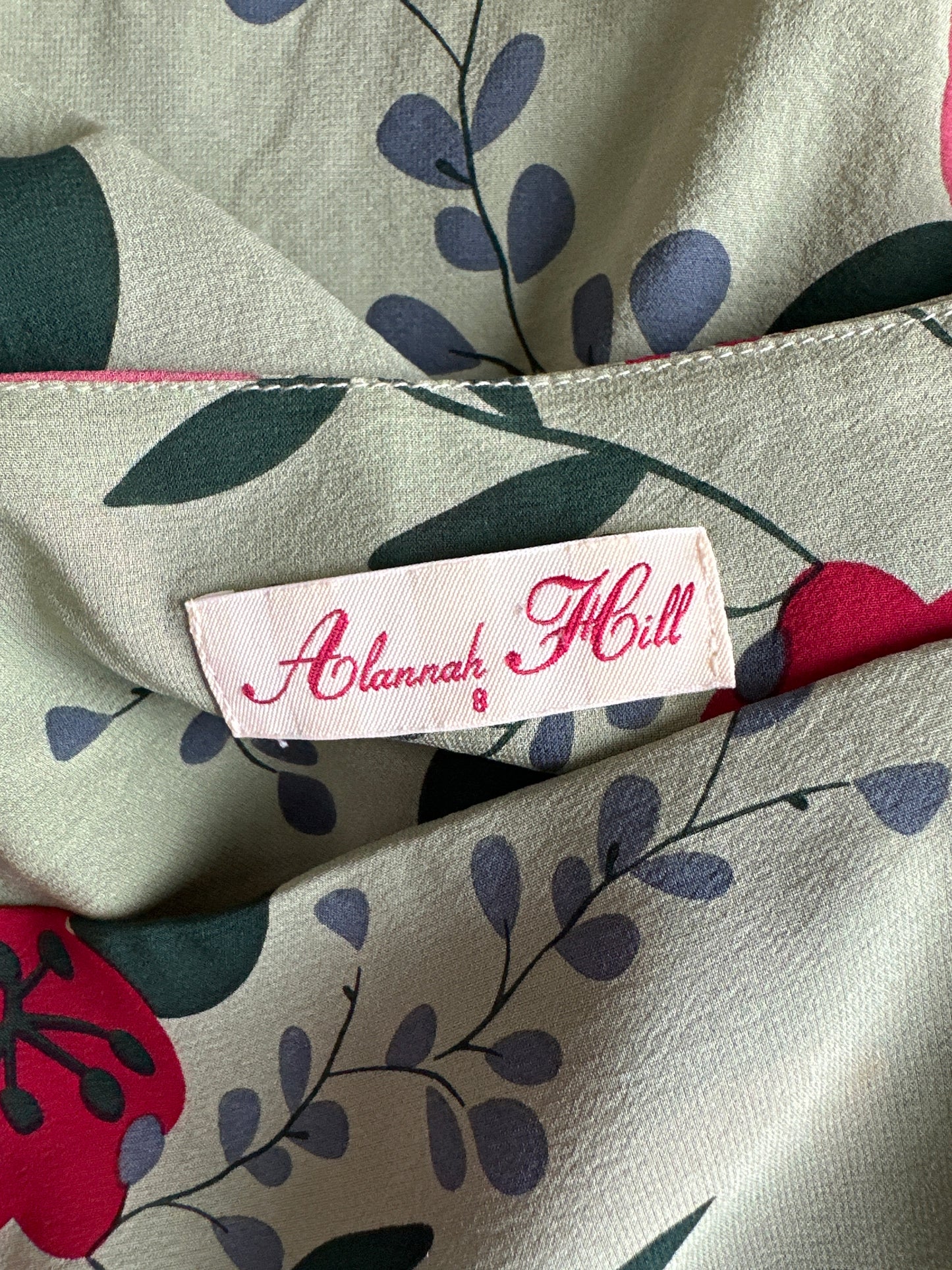 Alannah Hill | skirt | size 8 | knee length | 100% silk | made in Australia 🇦🇺