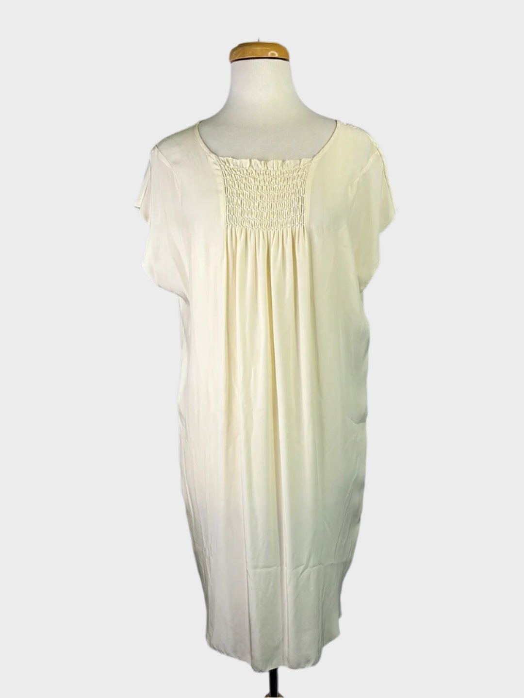 Lee Matthews | dress | size 12 | knee length | 100% silk