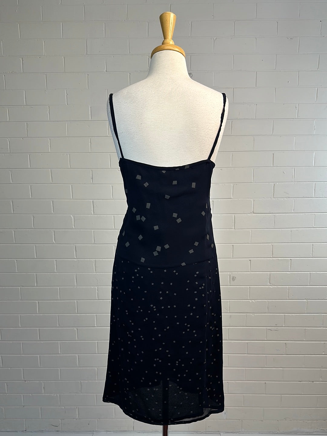 Calvin Klein | US | dress | size 10 | knee length | 100% silk