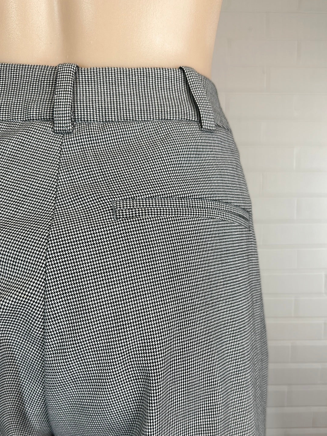 Cue | pants | size 10 | tapered leg