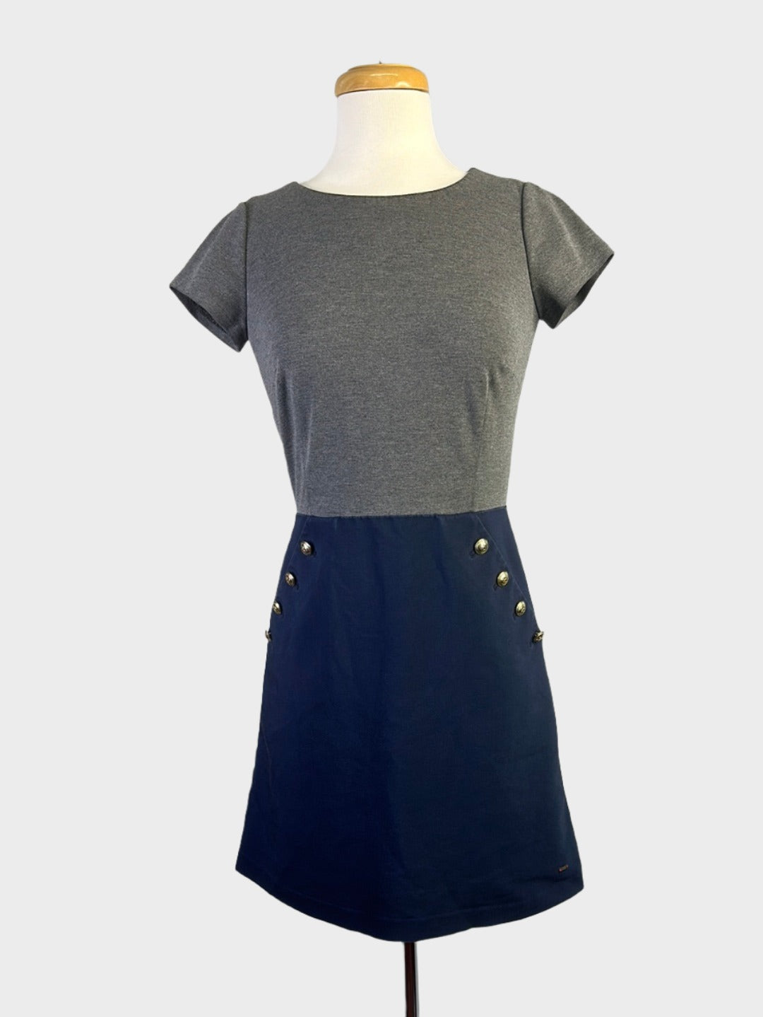 Tommy Hilfiger | New York | dress | size 8 | knee length