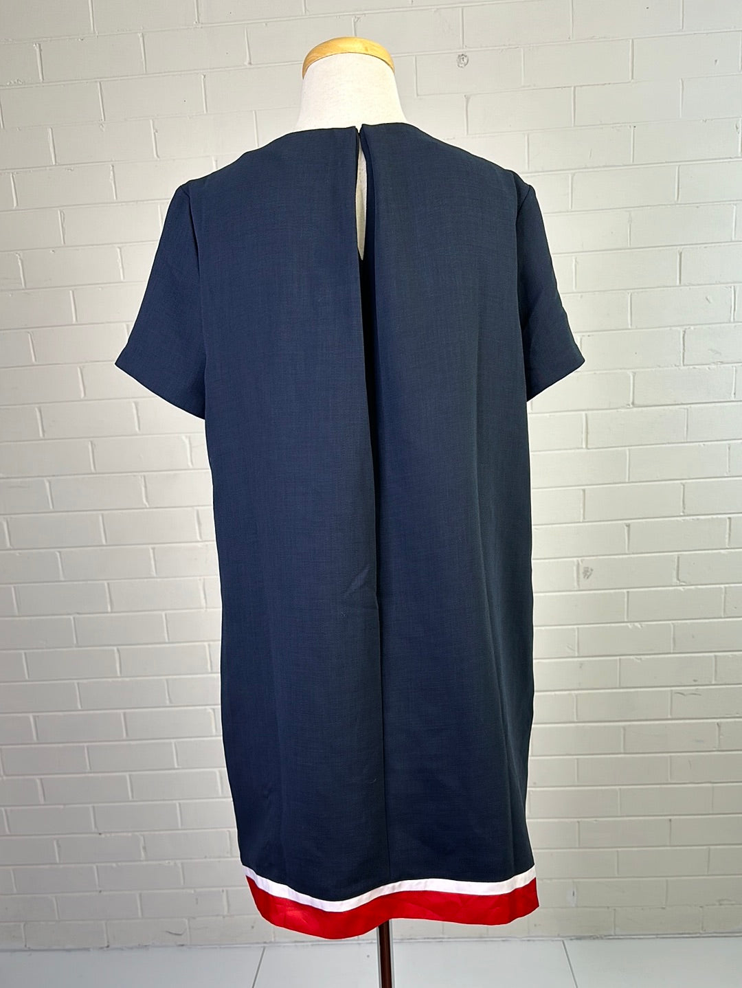 Tommy Hilfiger | New York | dress | size 12 | knee length