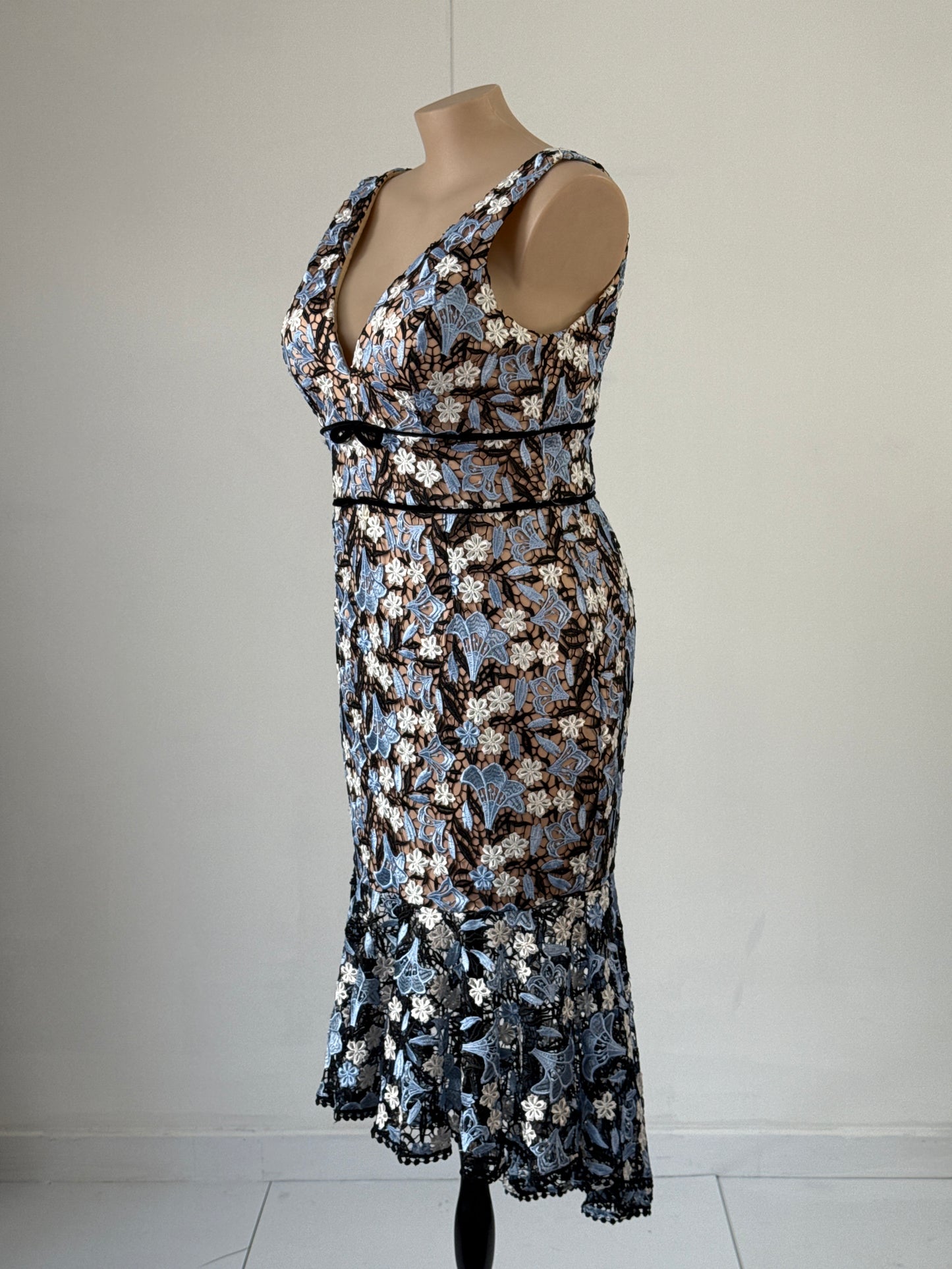 Love Honor | gown | size 16 | maxi length