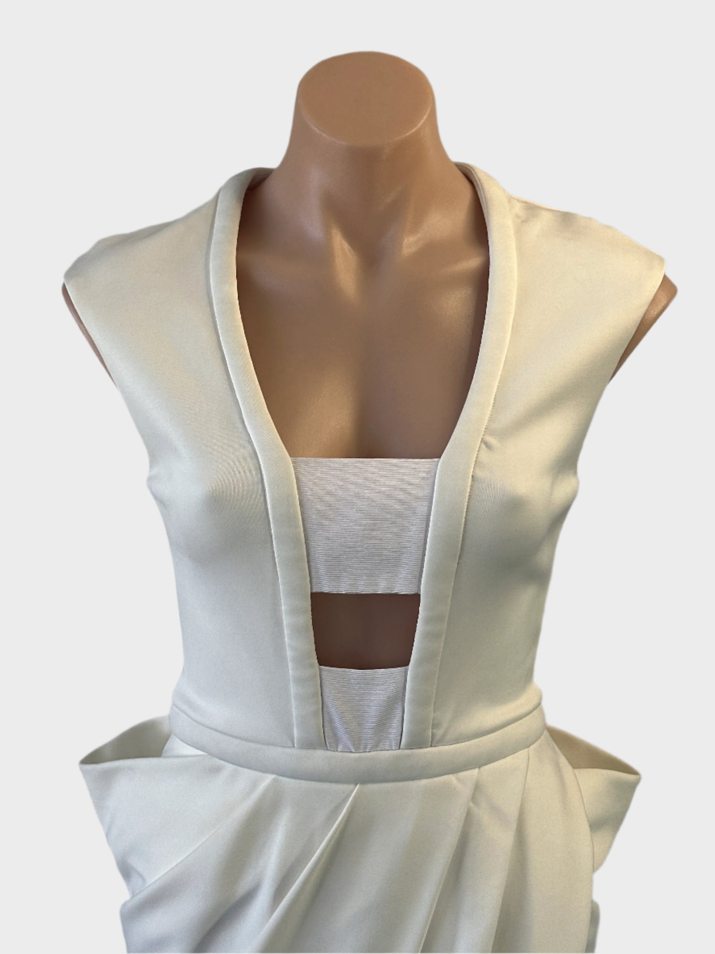 CAMILLA AND MARC | dress | size 6 | knee length