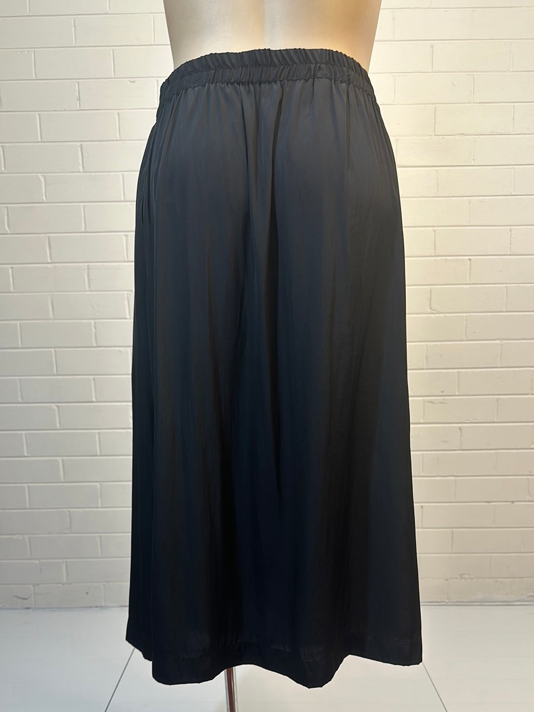 Mela Purdie | skirt | size 18 | midi length | made in Australia