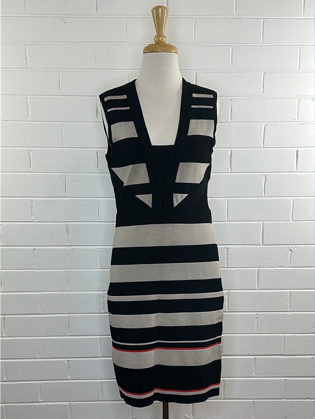 Karen Millen | UK | dress | size 12 | knee length