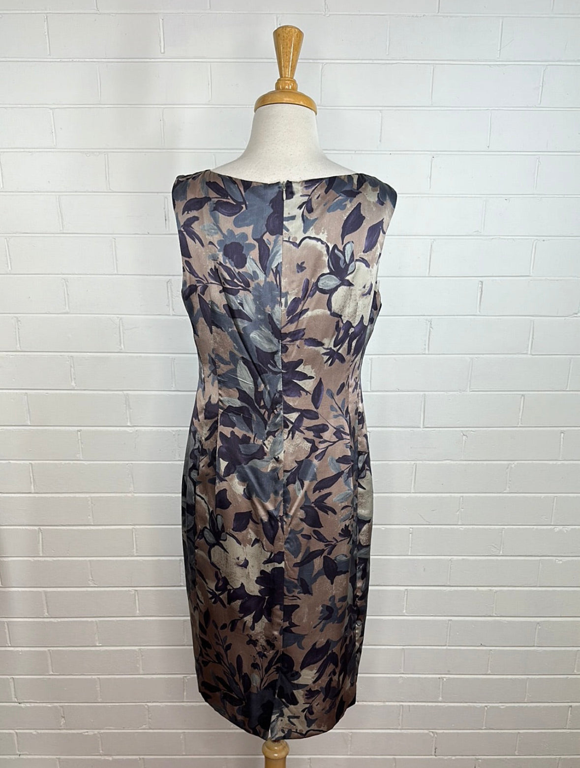Perri Cutten | vintage 90's | dress | size 12 | knee length | 100% silk