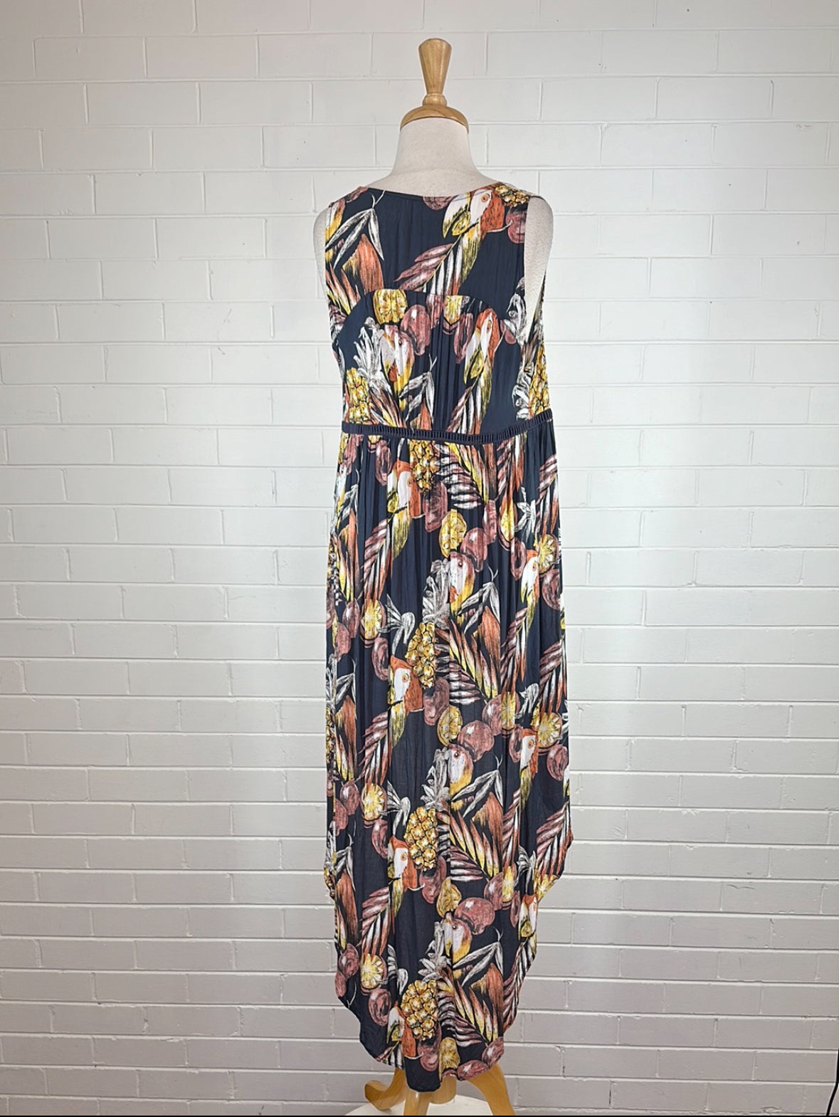 Shona Joy | dress | size 10 | midi length