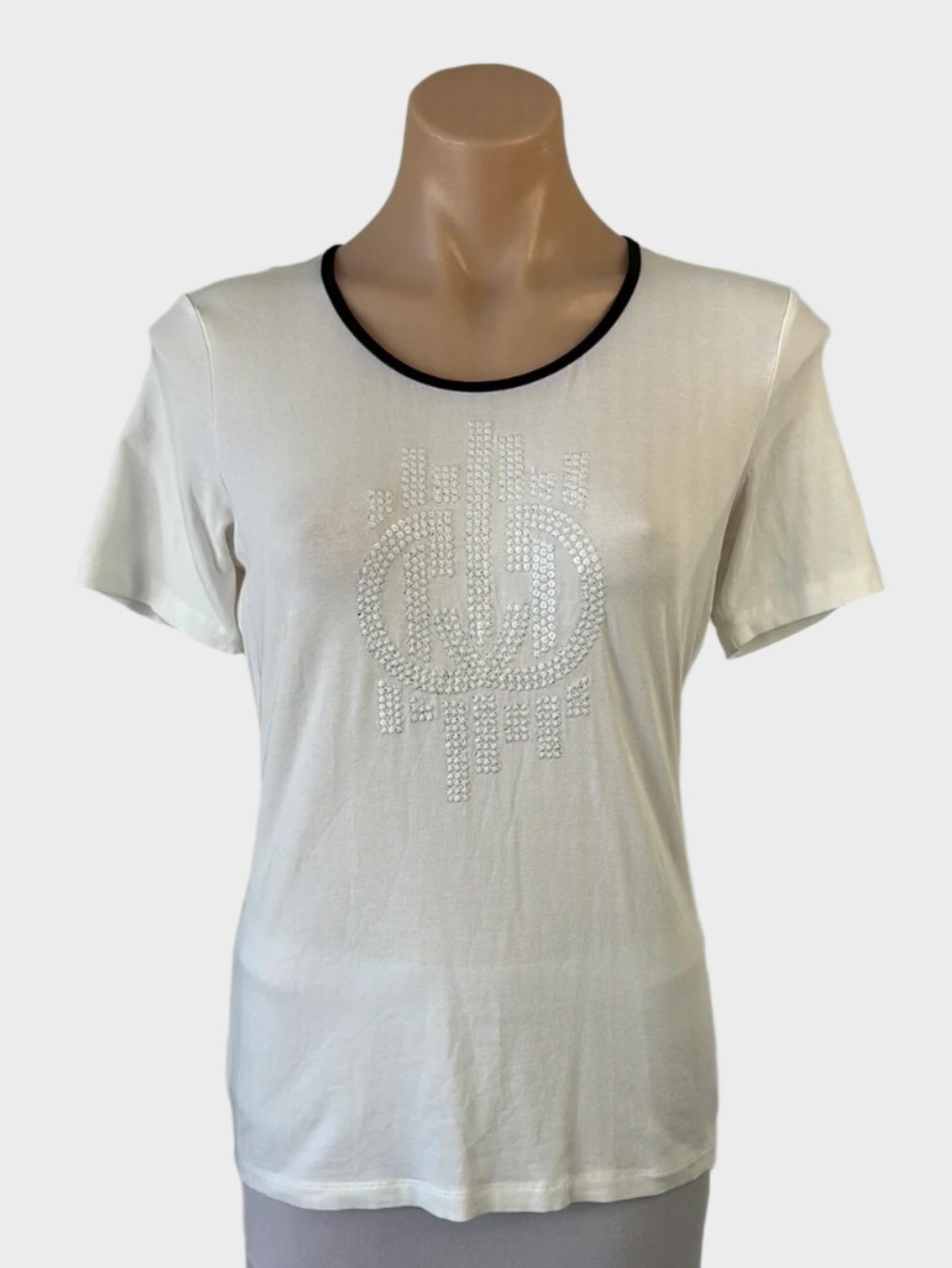 Designer Gerry Weber white jersey t-shirt top with embroidered sequins, scoop neck, and short sleeves for office or smart casual wear.