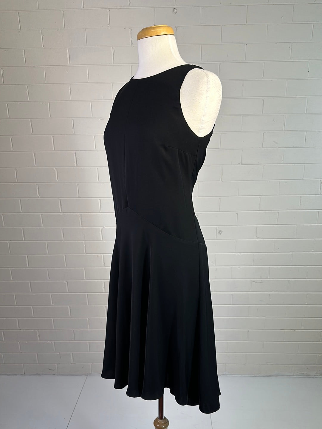 Veronika Maine | dress | size 10 | midi length | made in Australia 🇦🇺